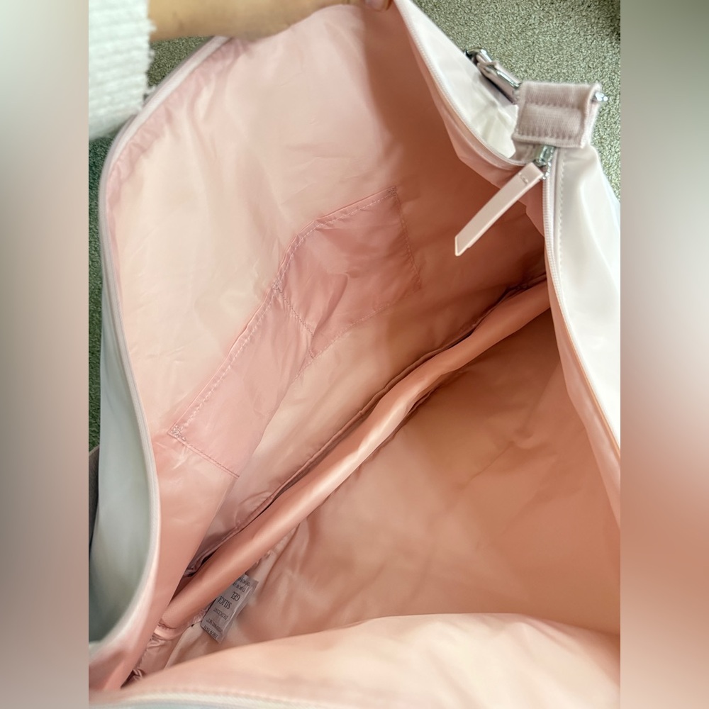 Victoria’s Secret Duffel Bag - Picture 5 of 6